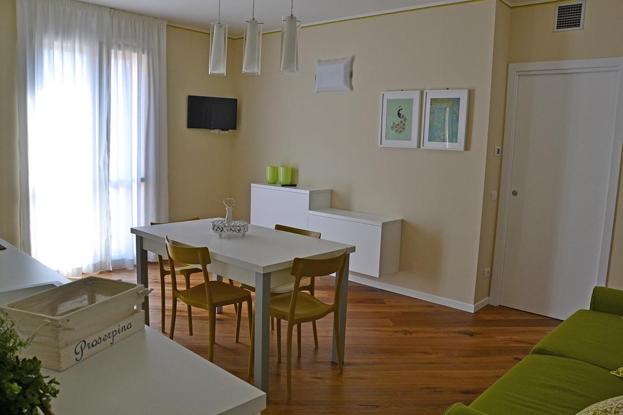 Апартаменти Residenza Diana Тосколано-Мадерно Екстер'єр фото